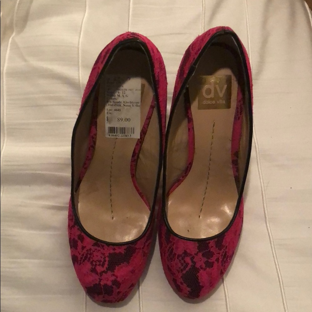 Dolce Vita Hot Pink Lace Pumps